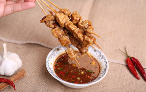 �����̴���