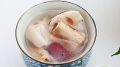 红枣莲藕排骨汤
